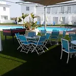 Apart-hotel High View Gardens
