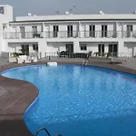 High View Gardens 4*