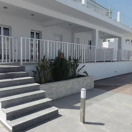 High View Gardens 4* マゾトス