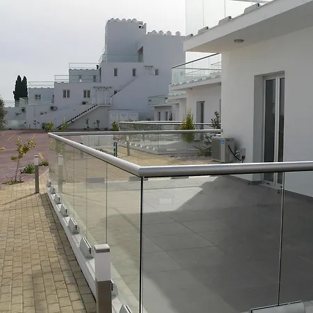 High View Gardens شاطئ مازوتوس