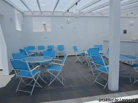 アパートホテル High View Gardens マゾトス