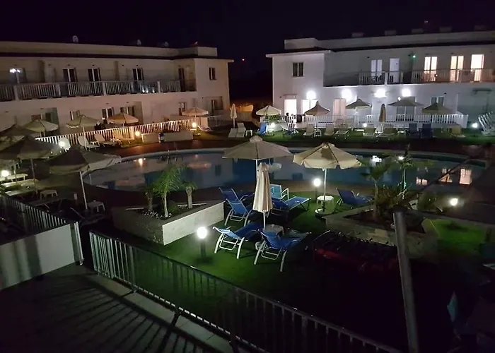 アパートホテル High View Gardens 4*