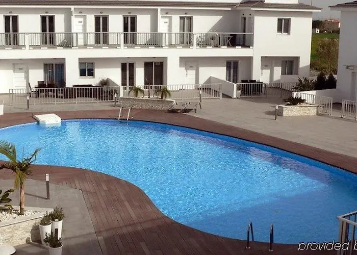 High View Gardens Lägenhetshotell Mazotos